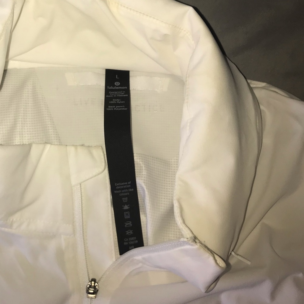 Lululemon Jacket - Picture 2 of 3